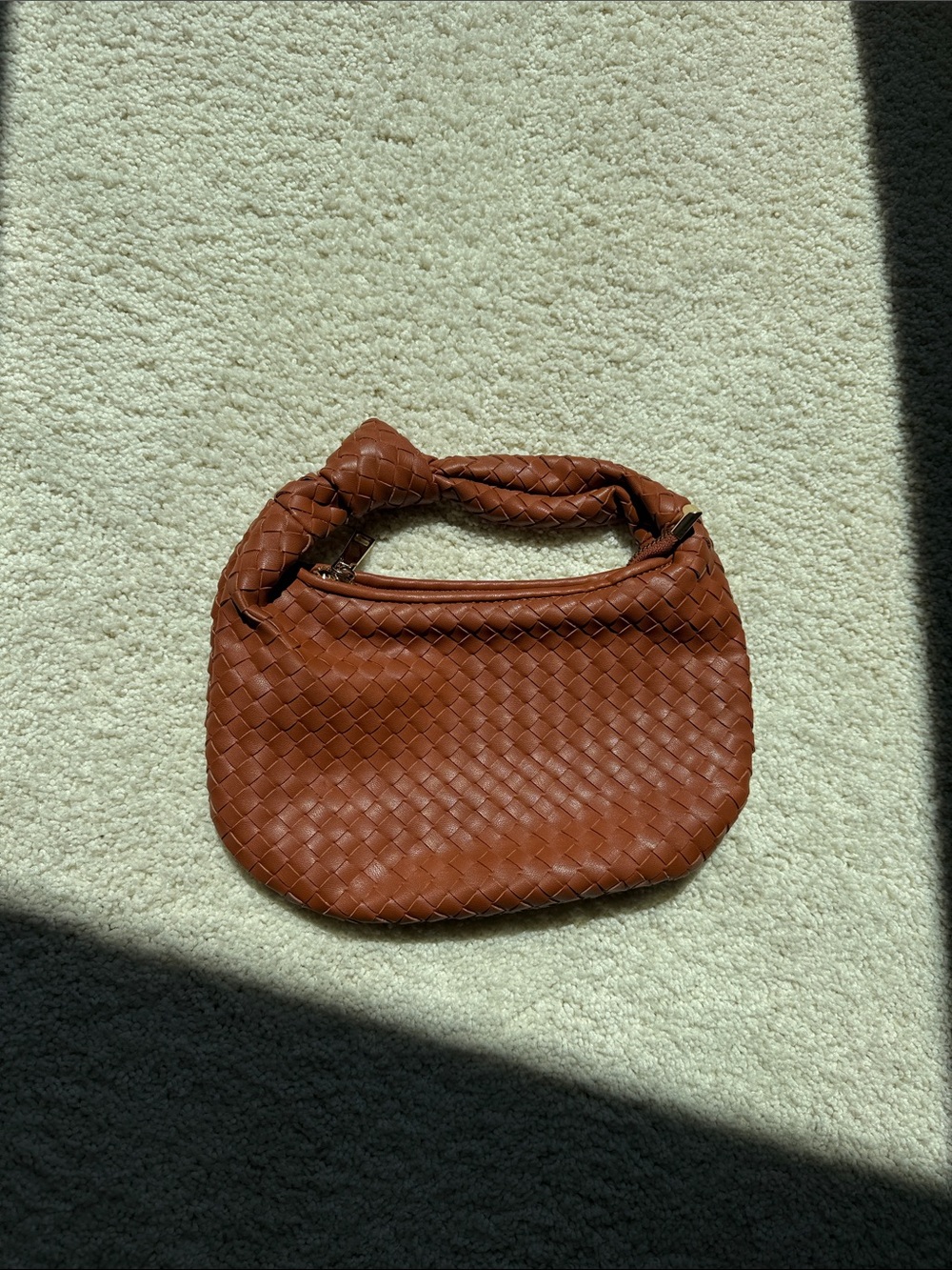 Woven clutch purse